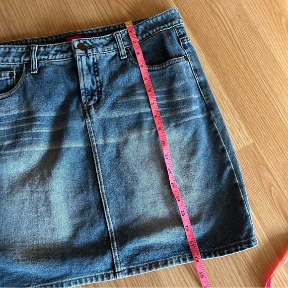 Vintage Mossimo Supply Co. Y2K Denim Skirt Size 9 - Picture 4 of 7
